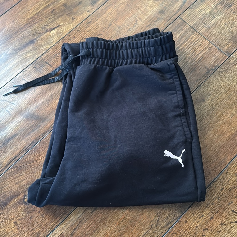 Puma women  Black Jogger Pants